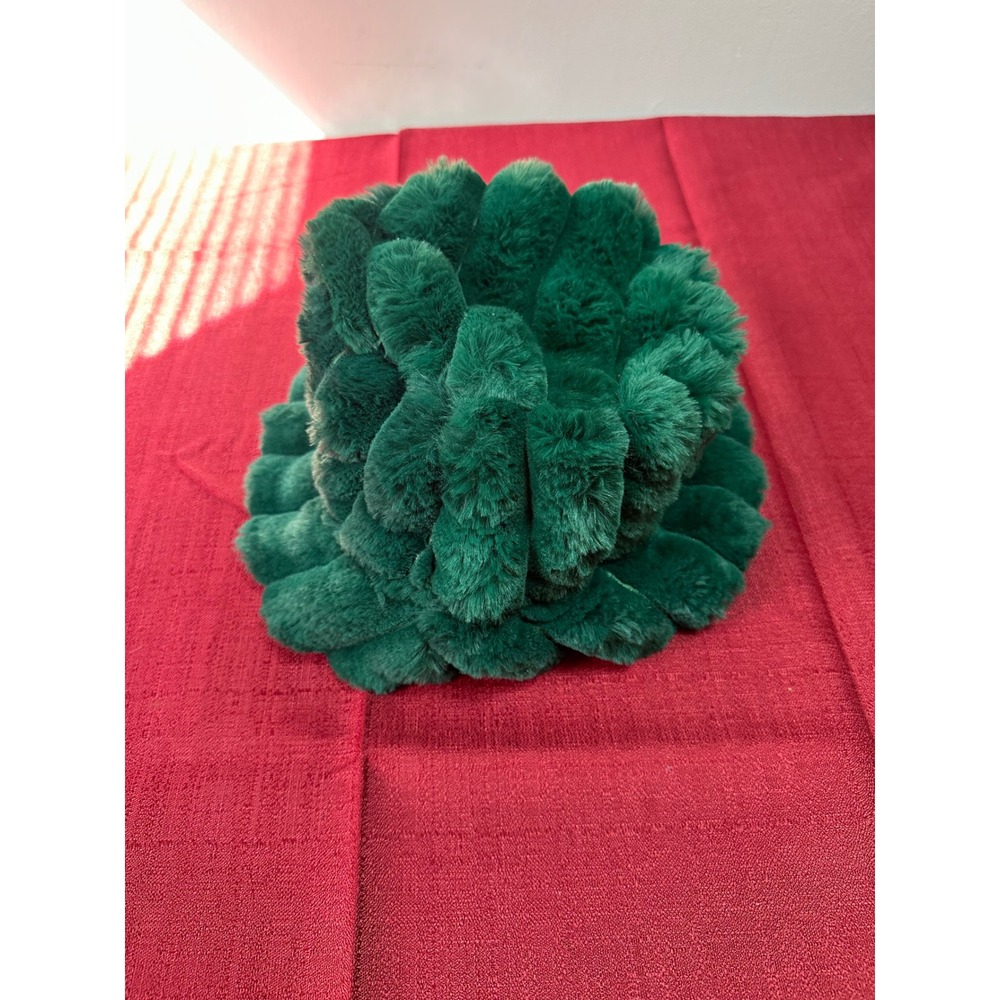 Emerald Green Faux Fur Ribbed Bucket Hat with Adjustable Interior Drawstring